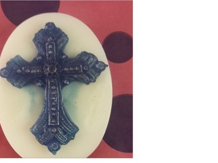 Soap Mould Raised Cross on Oval 65 grm Fashion